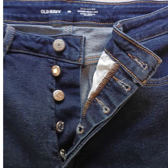 Old Navy Extra High-Rise Button Fly Bootcut Jeans Secret Smooth Pocket Dark Wash - Picture 4 of 7